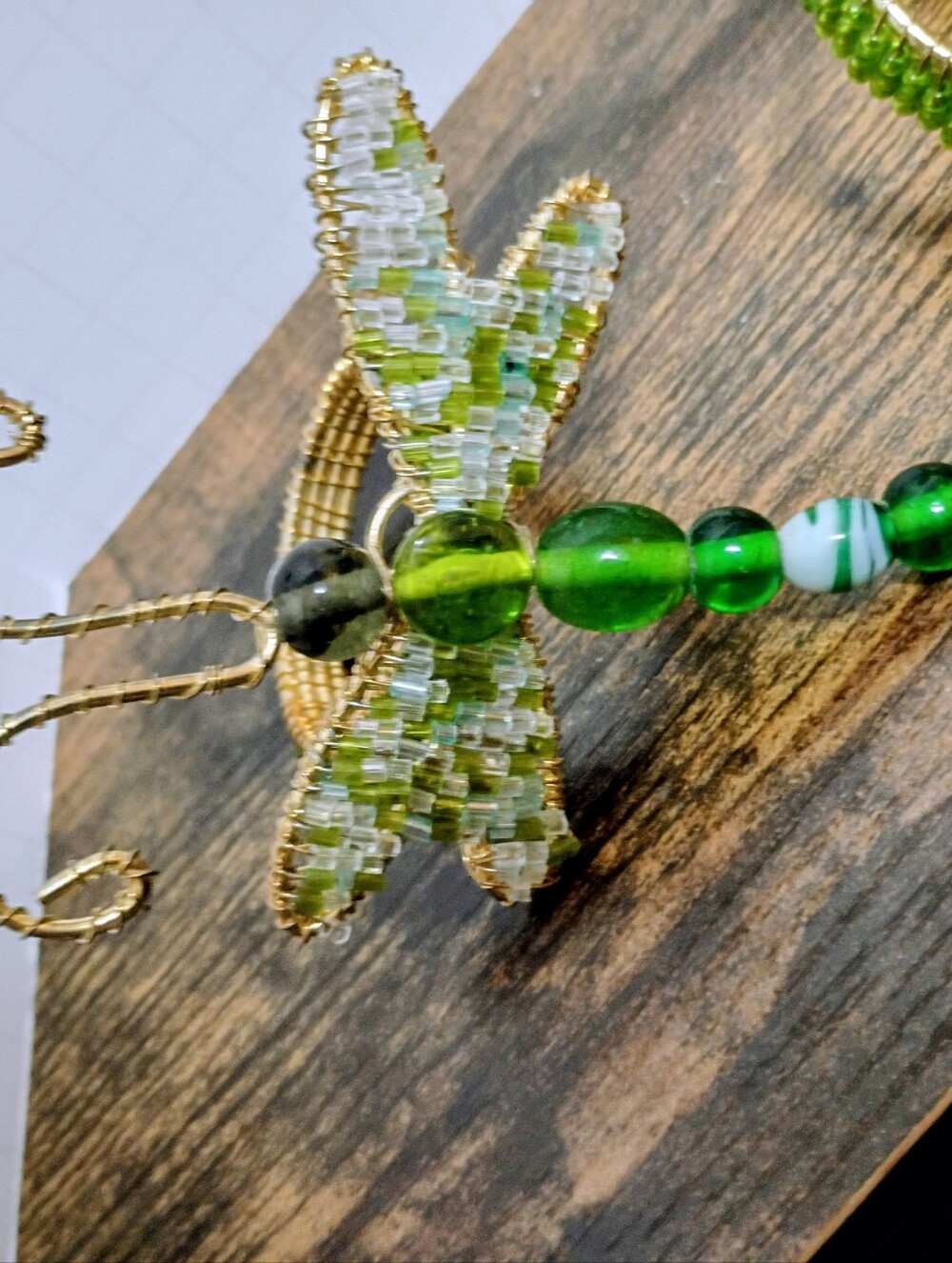 4 Dragonfly Napkin Rings - Picture 3 of 4